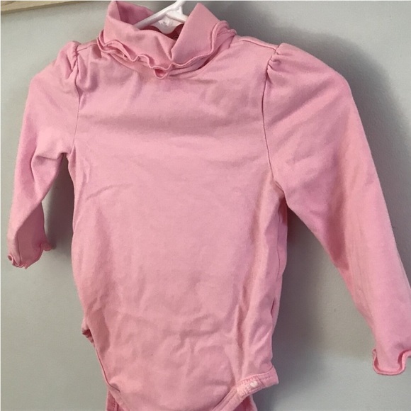 The Children's Place pink long sleeved Onesie Baby Girls Size 12 months - Picture 2 of 5
